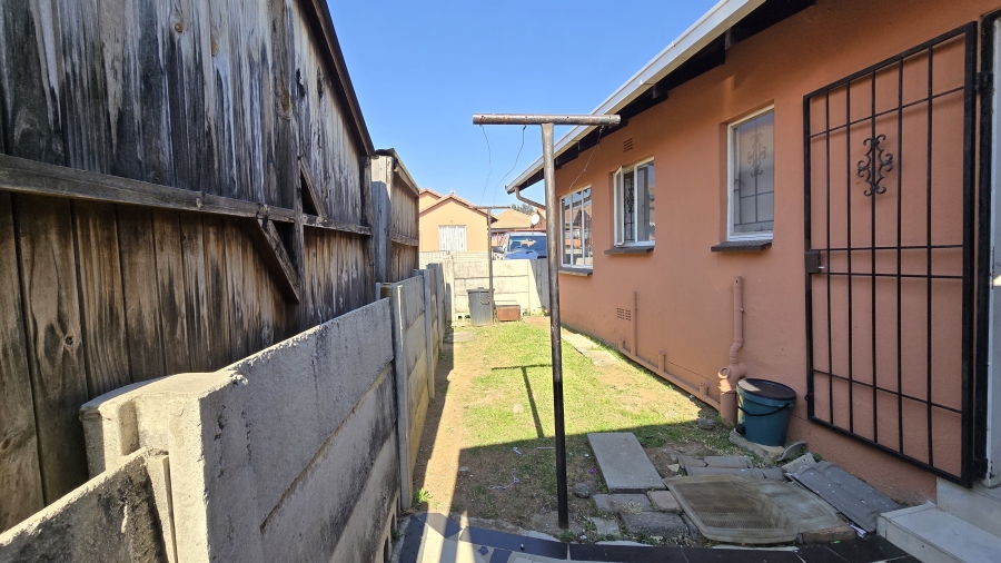 3 Bedroom Property for Sale in Ormonde Gauteng