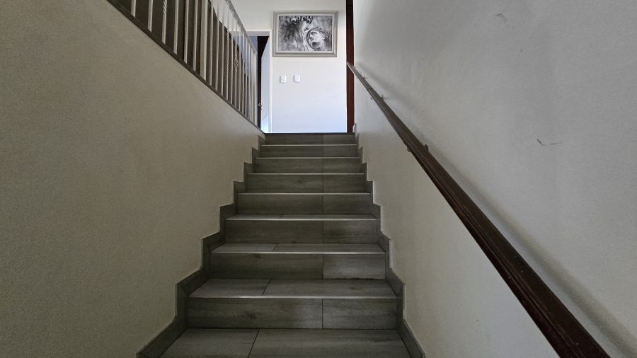 3 Bedroom Property for Sale in Glenvista Gauteng