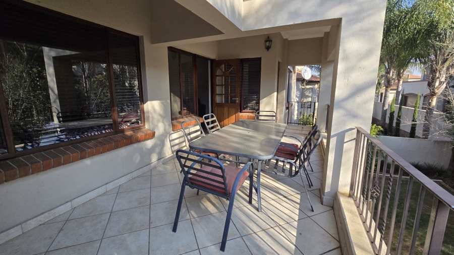 3 Bedroom Property for Sale in Glenvista Gauteng