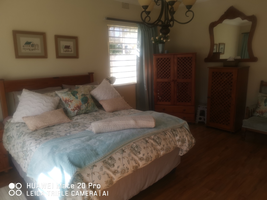 5 Bedroom Property for Sale in Brackenhurst Gauteng
