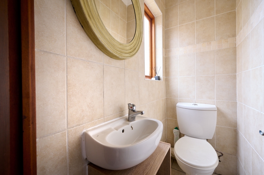 2 Bedroom Property for Sale in Kyalami Hills Gauteng