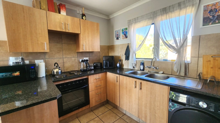 2 Bedroom Property for Sale in Olympus AH Gauteng