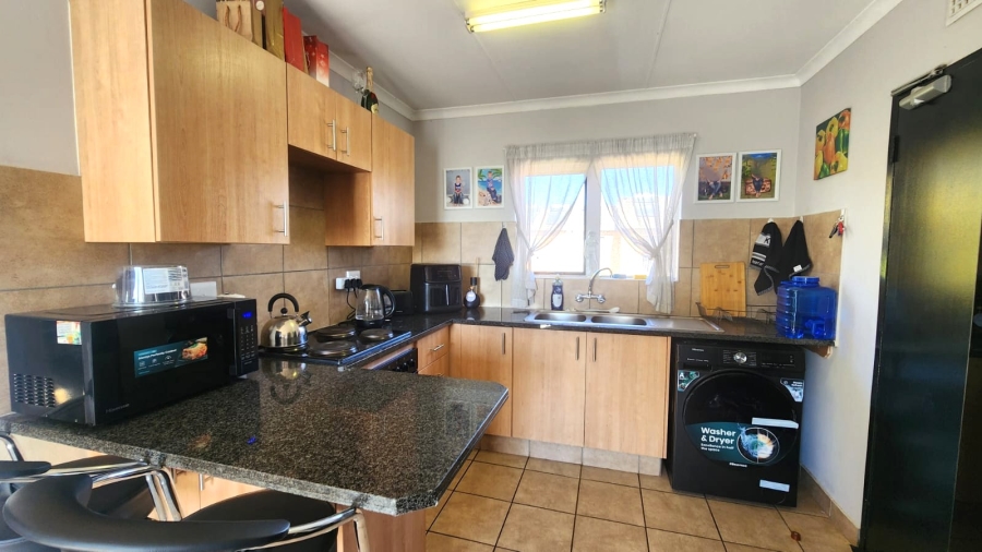 2 Bedroom Property for Sale in Olympus AH Gauteng