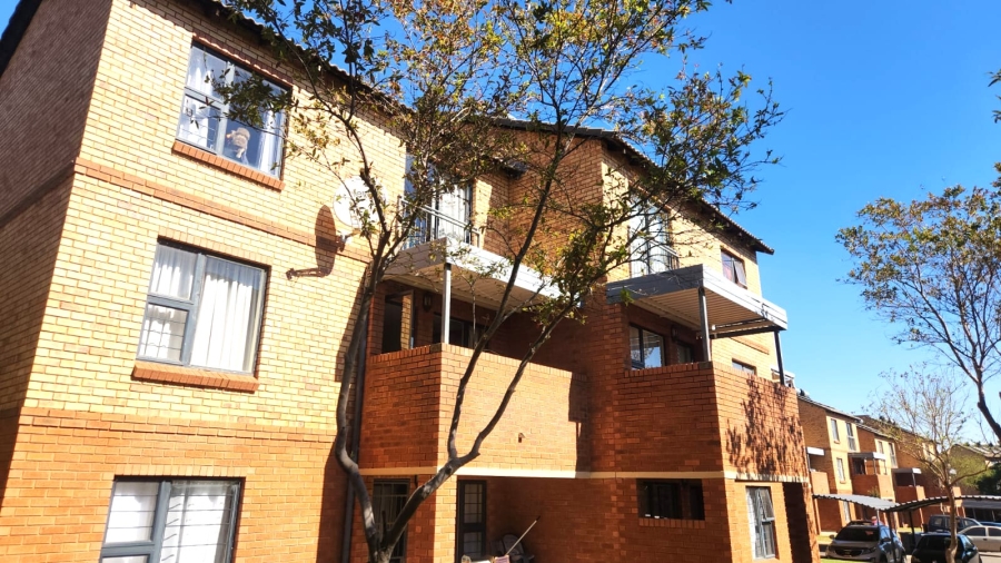 2 Bedroom Property for Sale in Olympus AH Gauteng