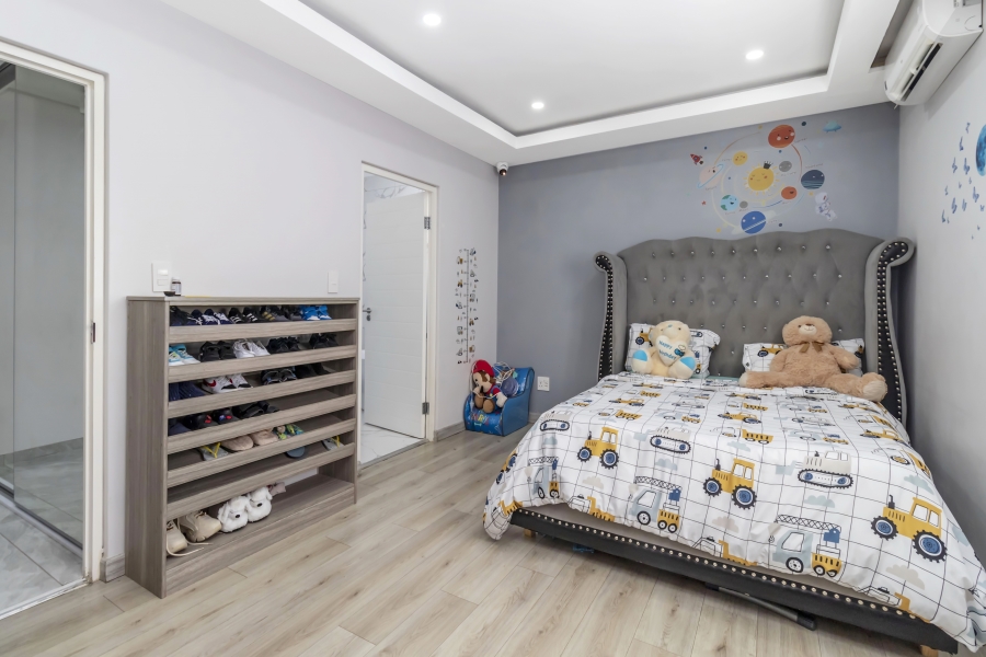 To Let 3 Bedroom Property for Rent in Bryanston Gauteng