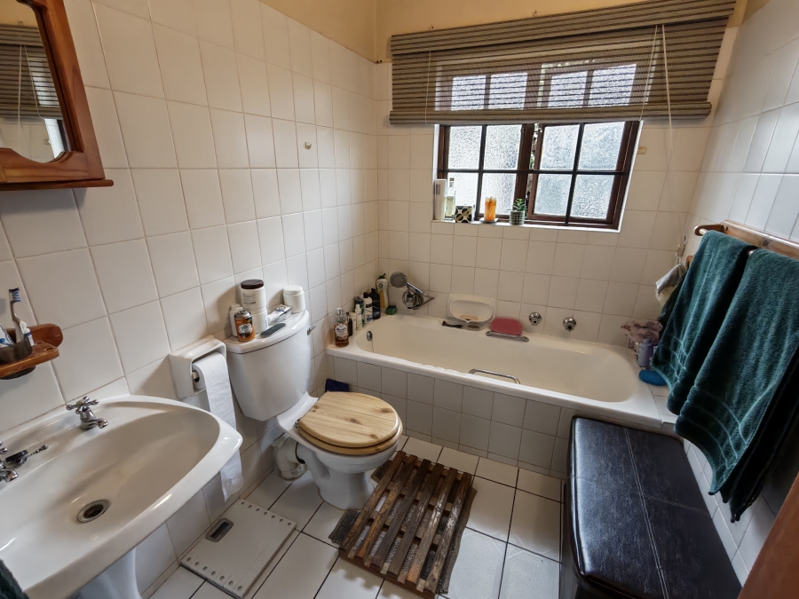 3 Bedroom Property for Sale in Ninapark Gauteng