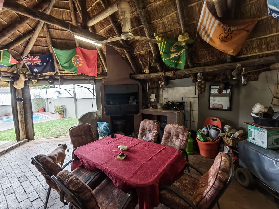 3 Bedroom Property for Sale in Ninapark Gauteng