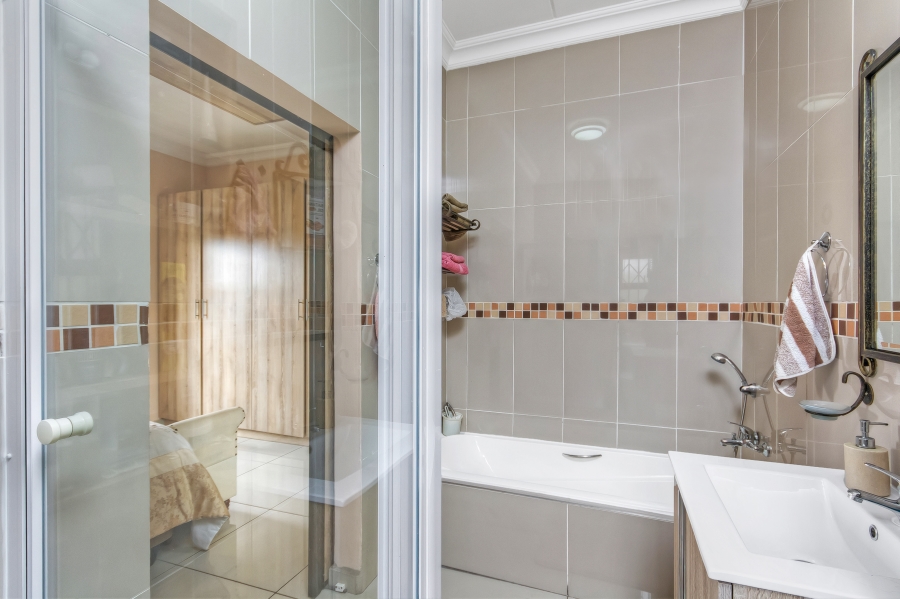 3 Bedroom Property for Sale in Winchester Hills Gauteng