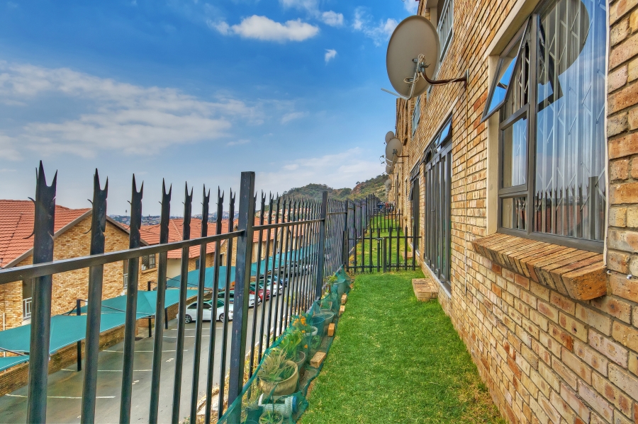 3 Bedroom Property for Sale in Winchester Hills Gauteng