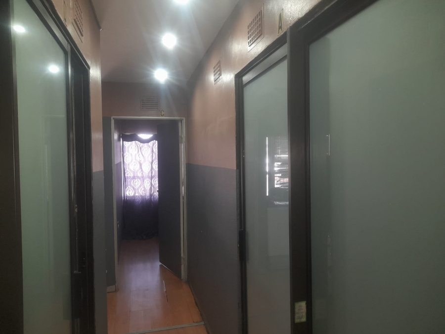 3 Bedroom Property for Sale in Braamfontein Gauteng