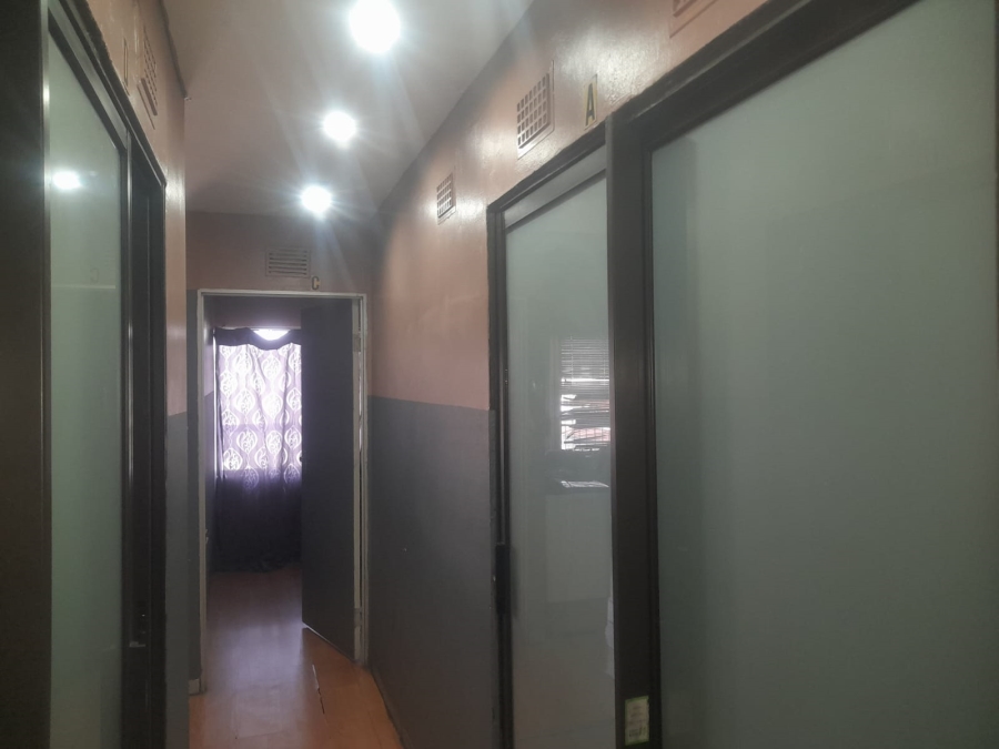 3 Bedroom Property for Sale in Braamfontein Gauteng