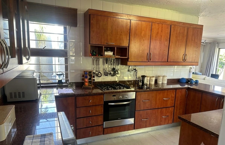 3 Bedroom Property for Sale in Dowerglen Gauteng