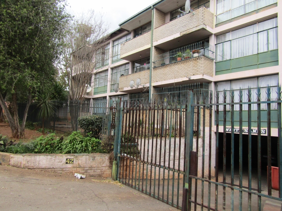 2 Bedroom Property for Sale in Windsor Gauteng