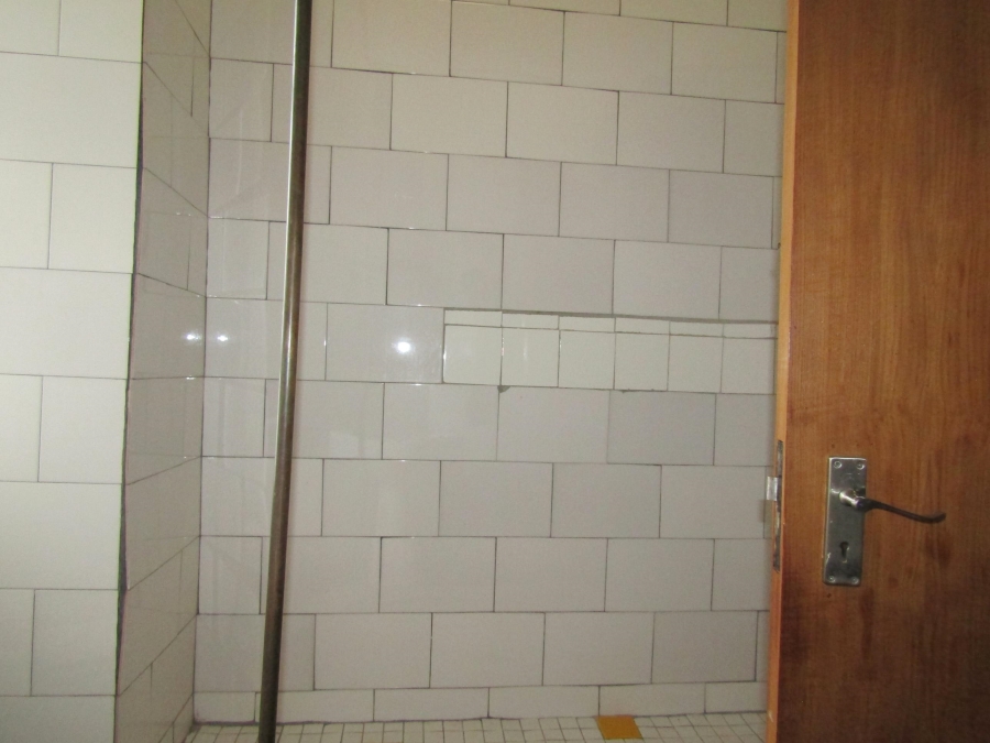 2 Bedroom Property for Sale in Johannesburg Central Gauteng