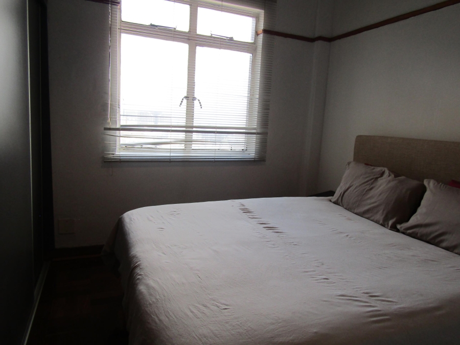 2 Bedroom Property for Sale in Johannesburg Central Gauteng