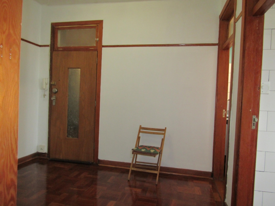 2 Bedroom Property for Sale in Johannesburg Central Gauteng