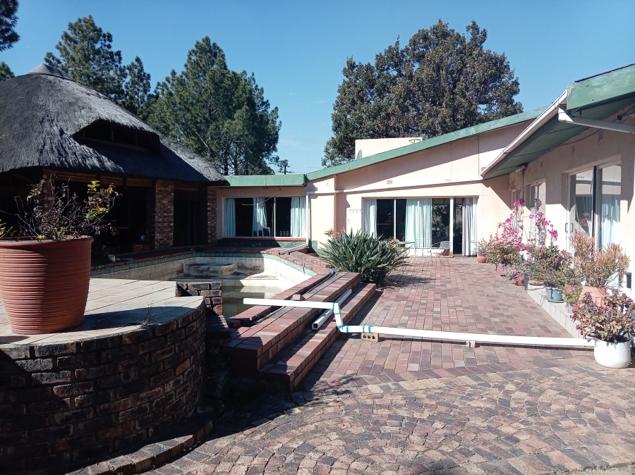 3 Bedroom Property for Sale in Theoville Gauteng