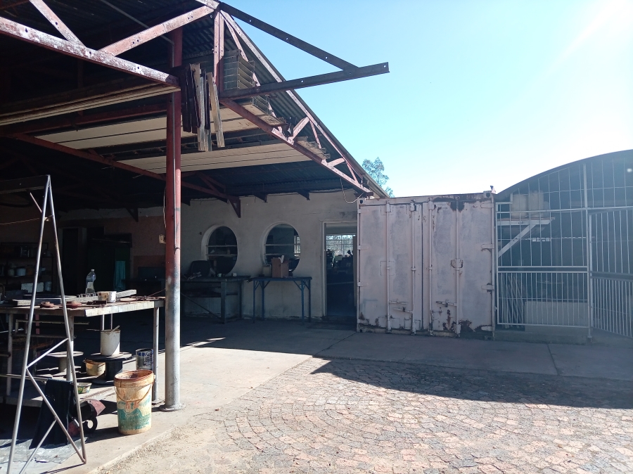 3 Bedroom Property for Sale in Theoville Gauteng