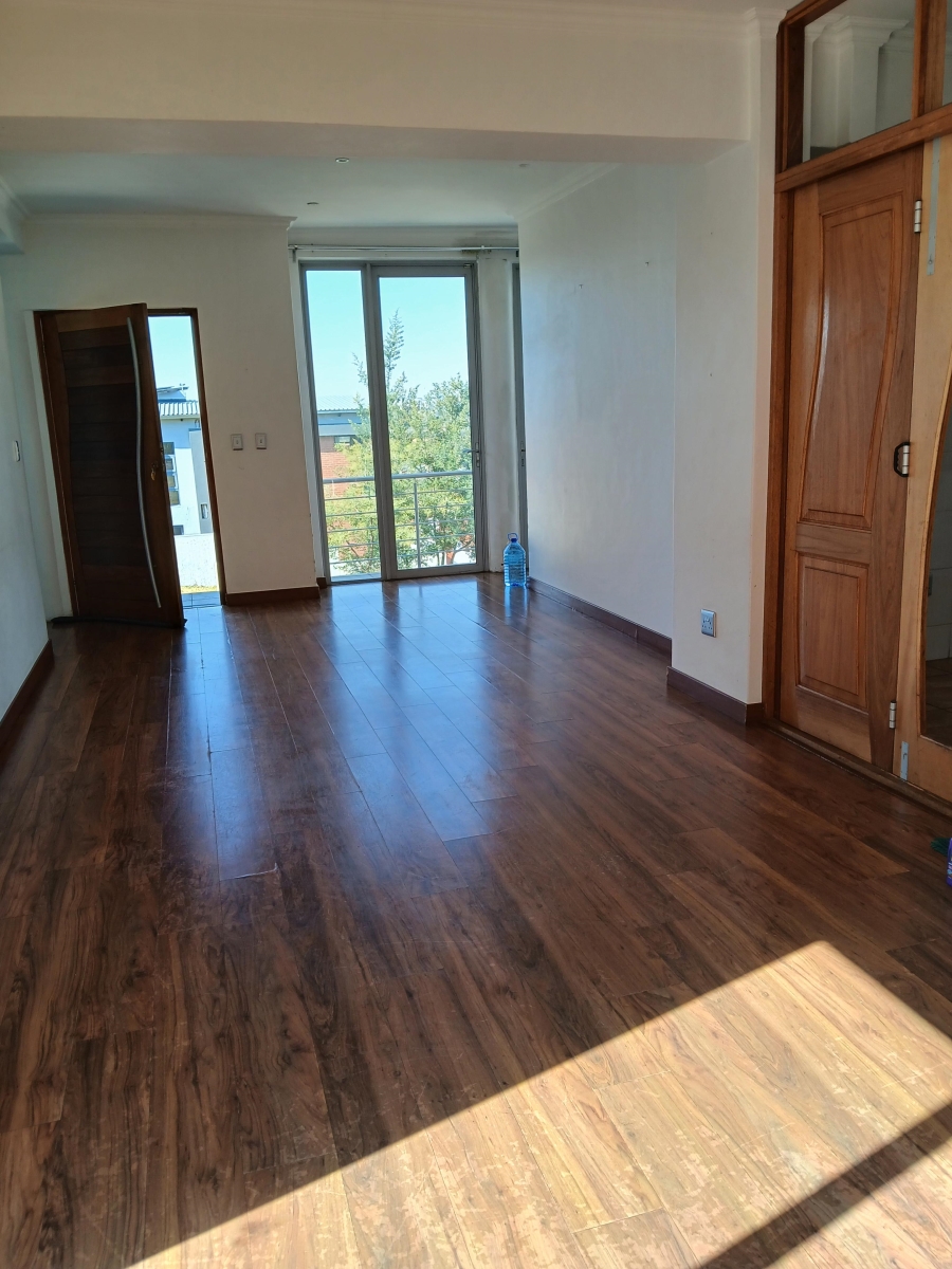 4 Bedroom Property for Sale in Northcliff Gauteng