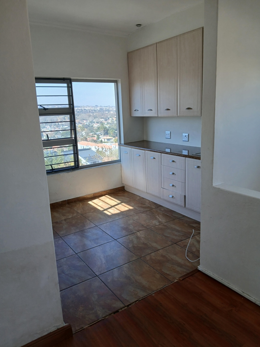 4 Bedroom Property for Sale in Northcliff Gauteng