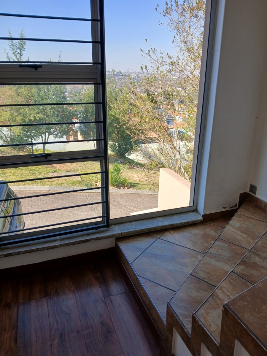4 Bedroom Property for Sale in Northcliff Gauteng