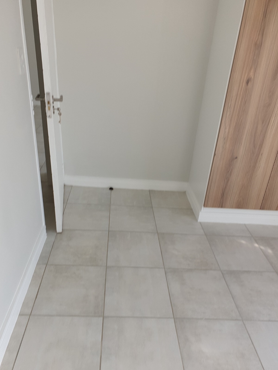1 Bedroom Property for Sale in Linbro Park Gauteng