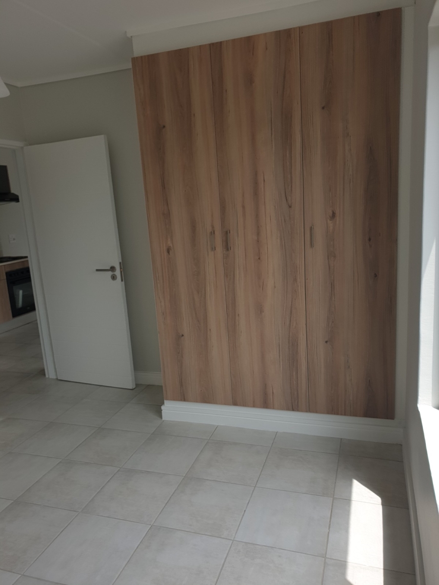 1 Bedroom Property for Sale in Linbro Park Gauteng