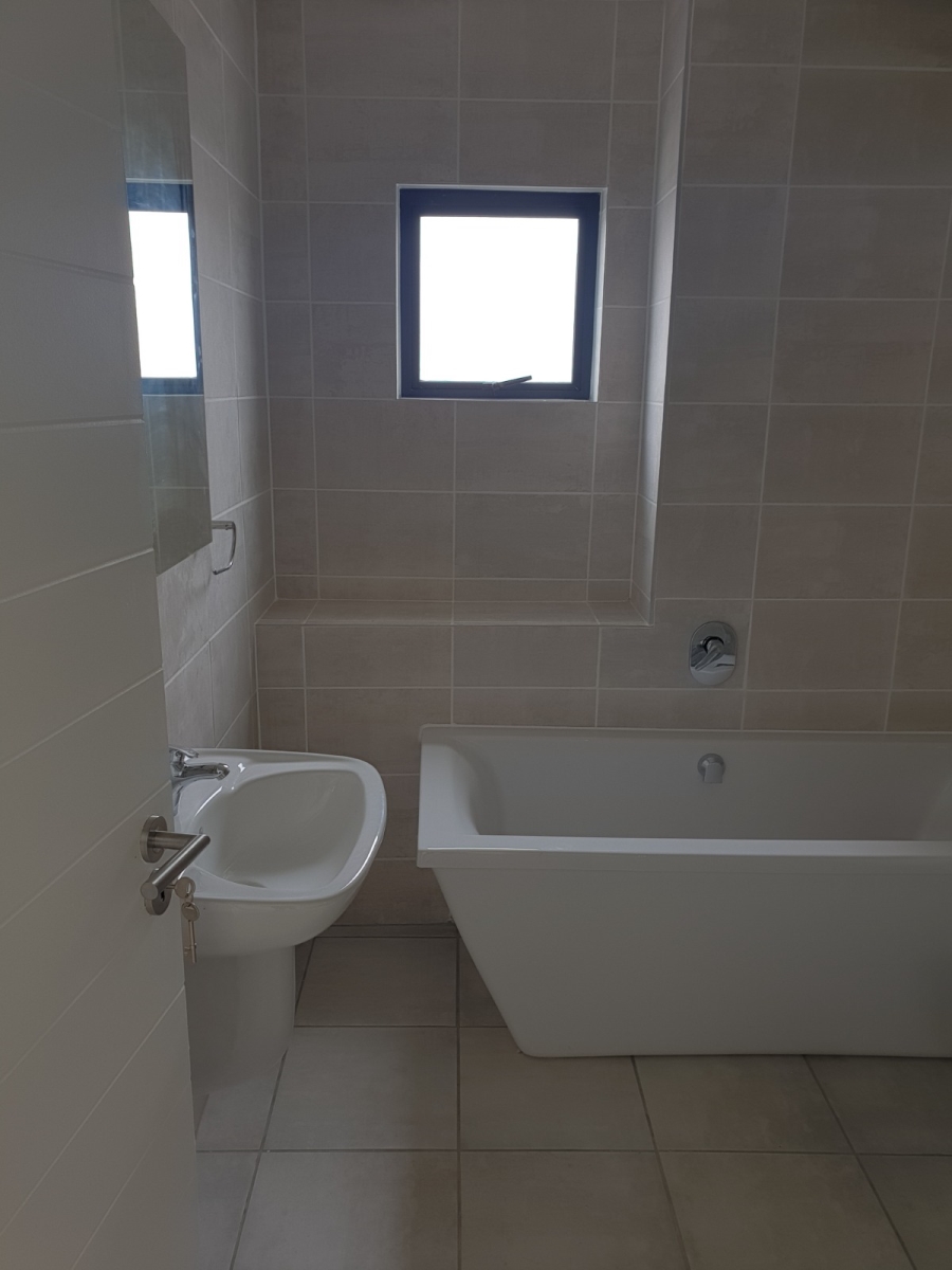 1 Bedroom Property for Sale in Linbro Park Gauteng