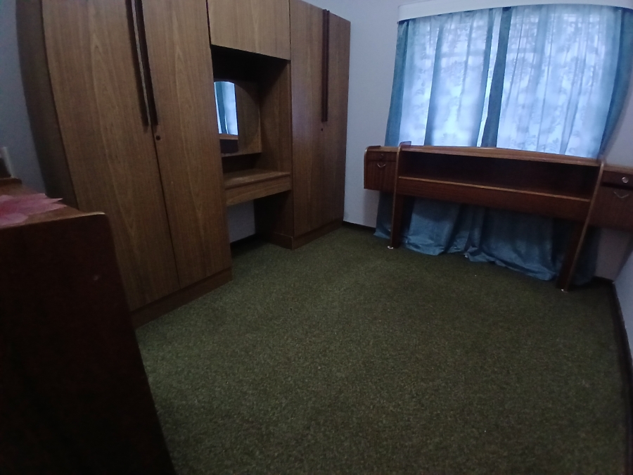 3 Bedroom Property for Sale in Dunnottar Gauteng