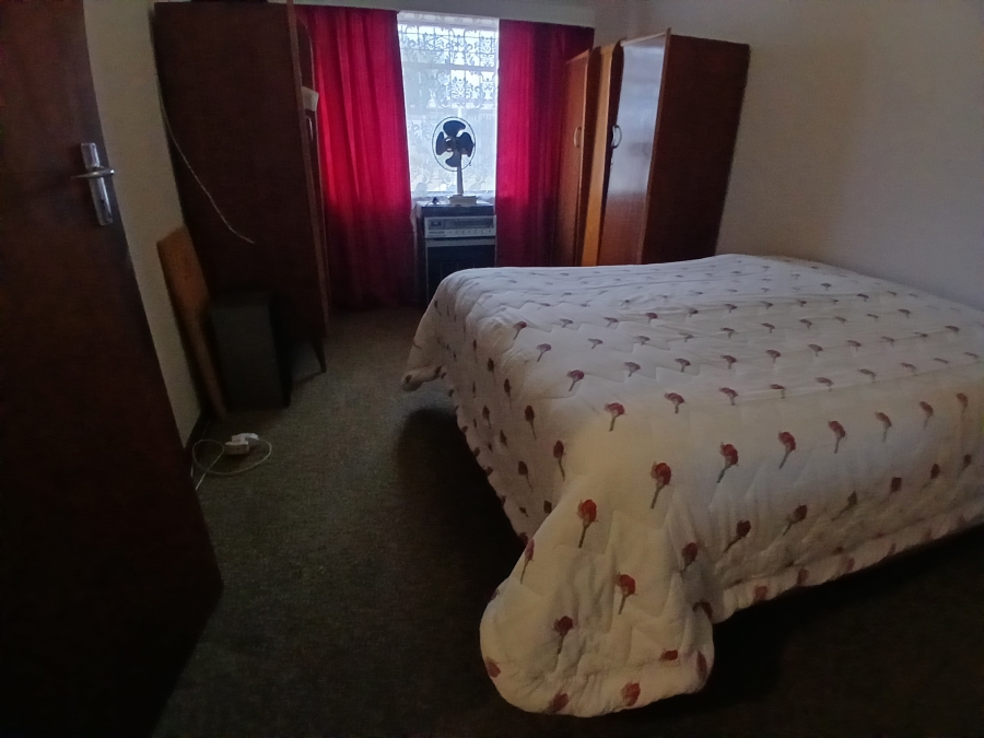 3 Bedroom Property for Sale in Dunnottar Gauteng
