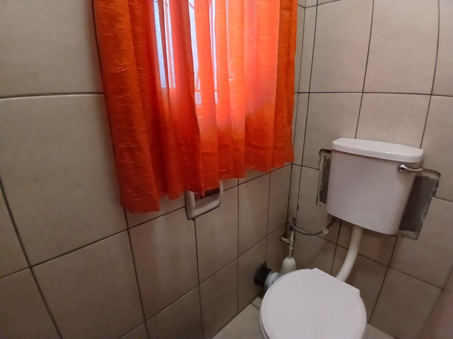 3 Bedroom Property for Sale in Dunnottar Gauteng