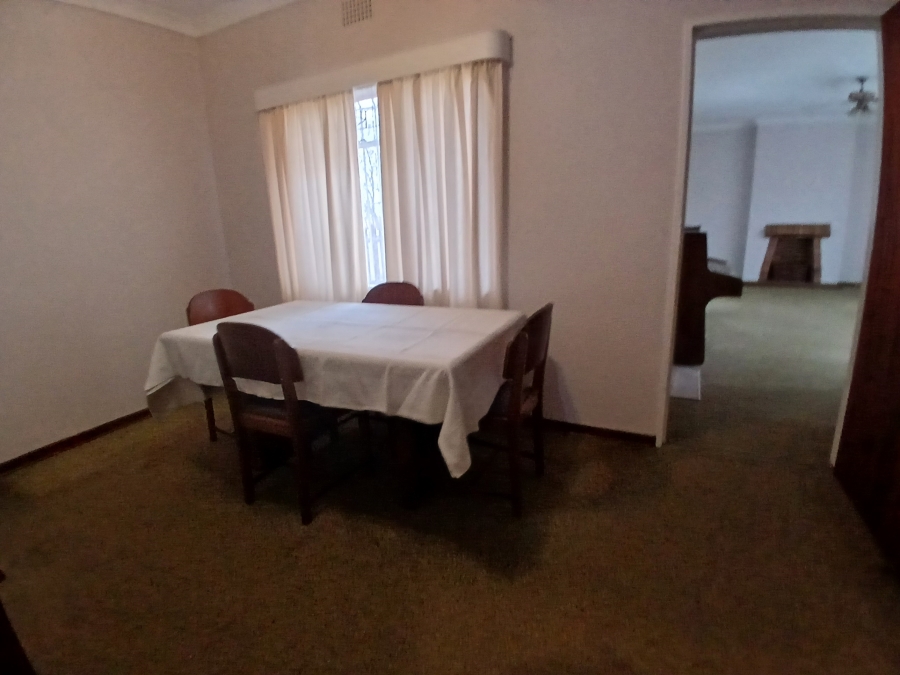 3 Bedroom Property for Sale in Dunnottar Gauteng