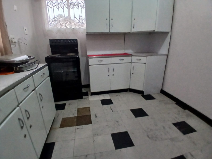 3 Bedroom Property for Sale in Dunnottar Gauteng