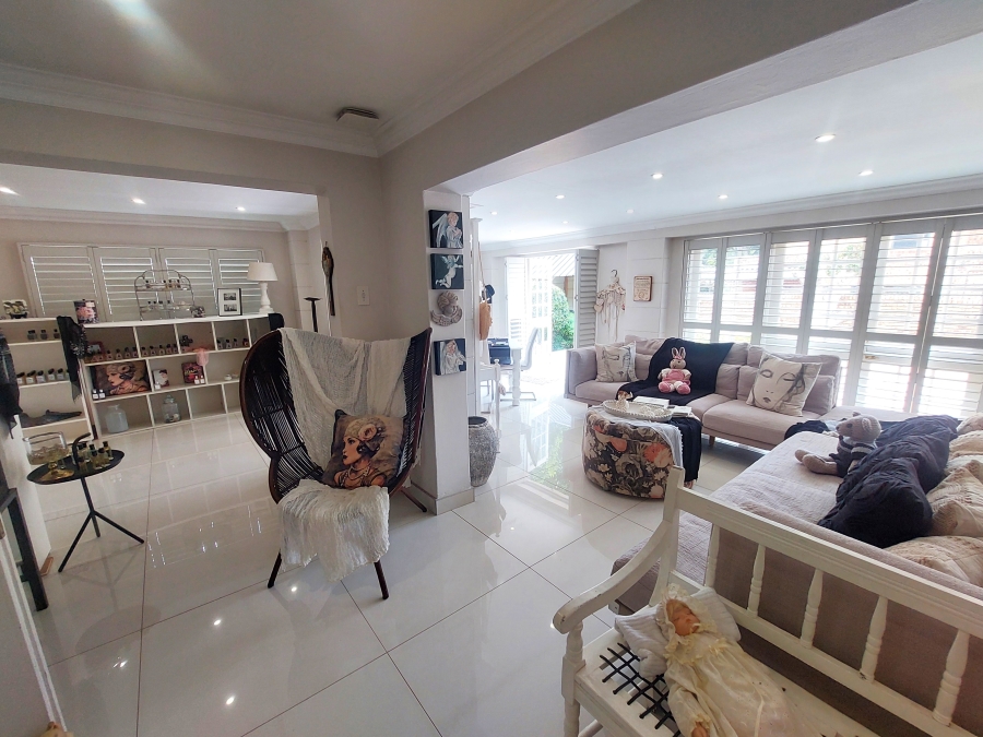 To Let 3 Bedroom Property for Rent in Menlo Park Gauteng