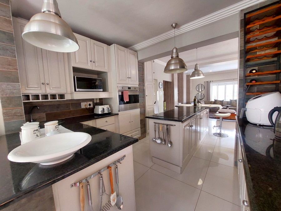 To Let 3 Bedroom Property for Rent in Menlo Park Gauteng