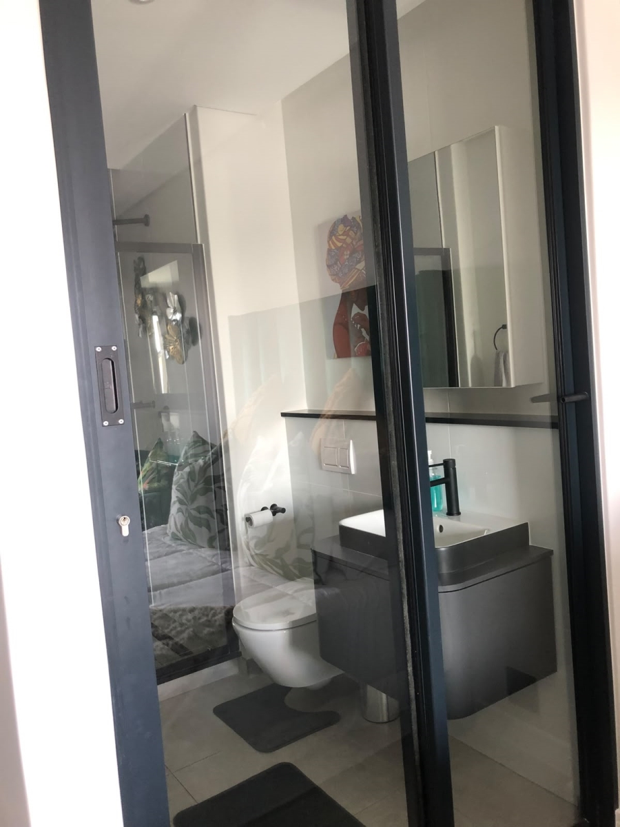 To Let 1 Bedroom Property for Rent in Waterfall Gauteng