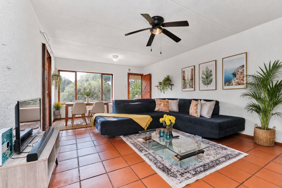 2 Bedroom Property for Sale in Bryanston Gauteng