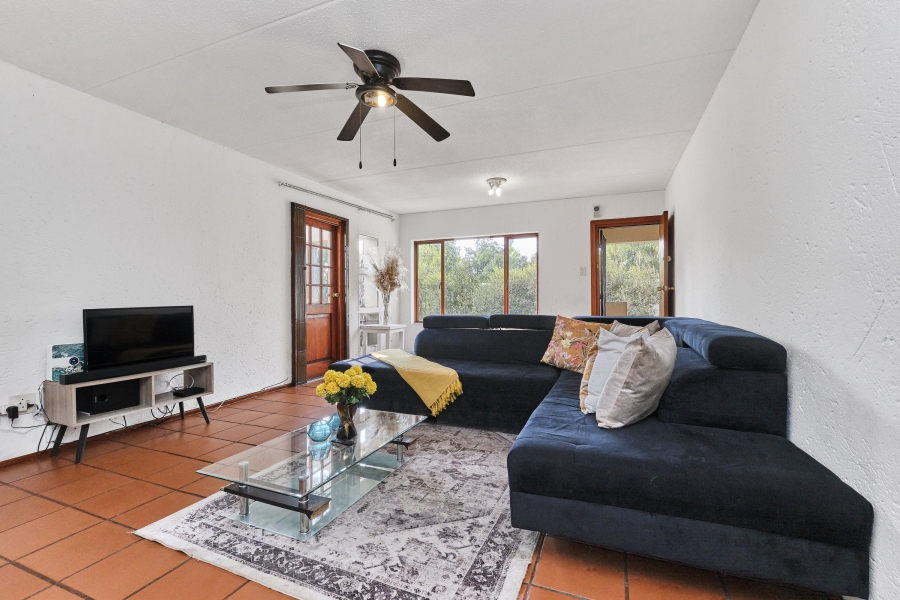 2 Bedroom Property for Sale in Bryanston Gauteng