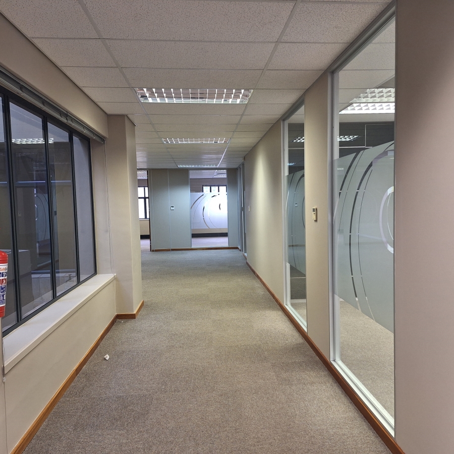 To Let Commercial Property for Rent in Wierda Valley Gauteng