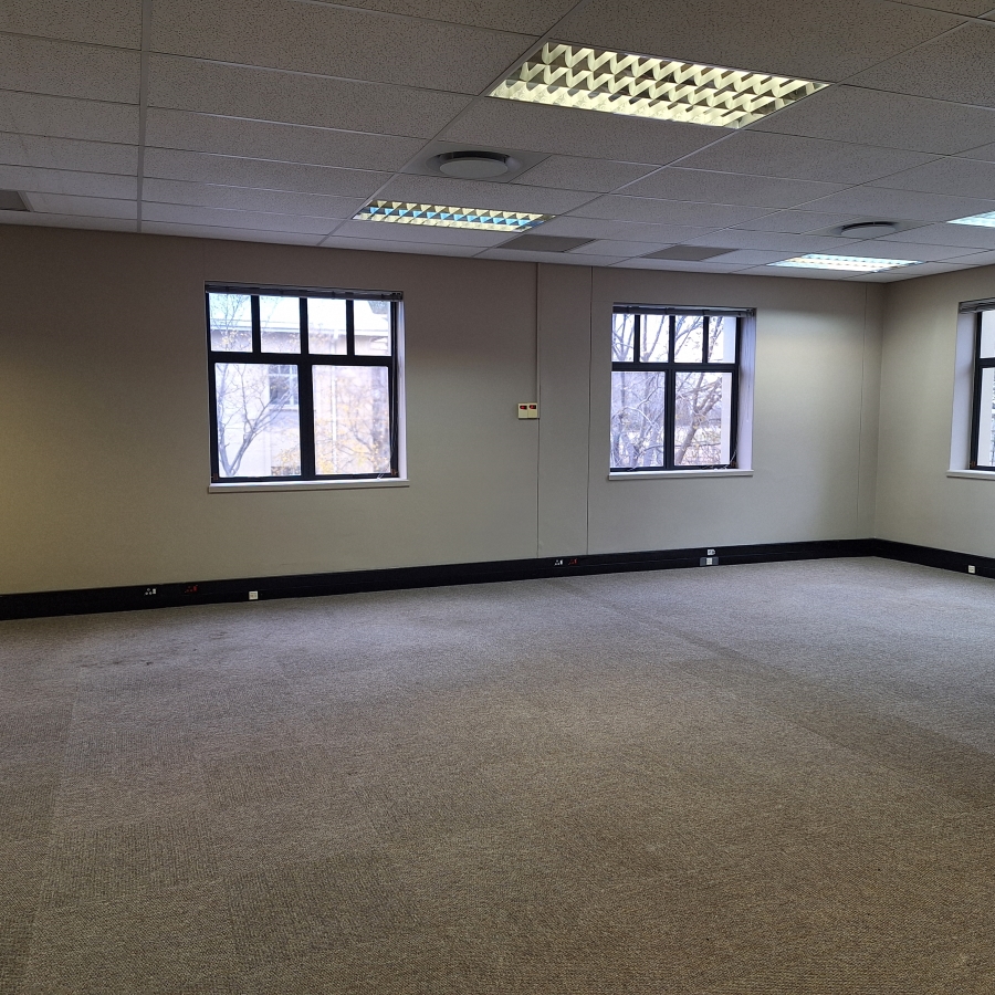 To Let Commercial Property for Rent in Wierda Valley Gauteng