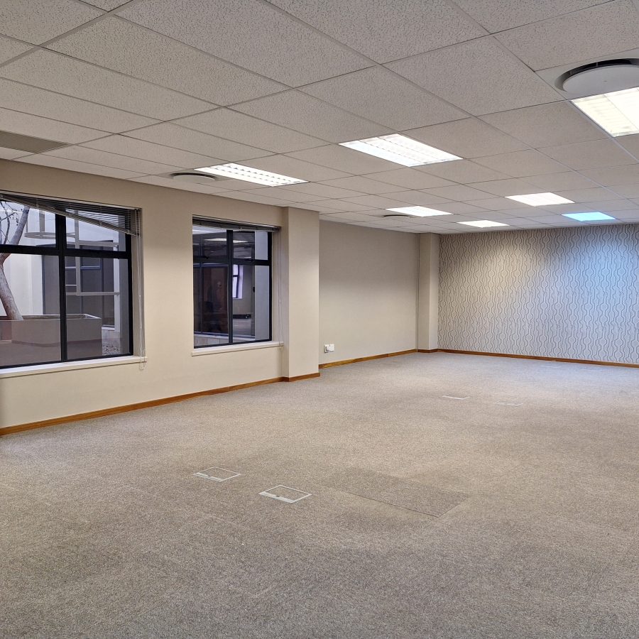 To Let Commercial Property for Rent in Wierda Valley Gauteng