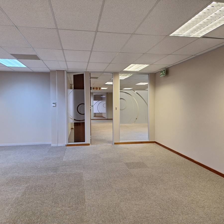 To Let Commercial Property for Rent in Wierda Valley Gauteng