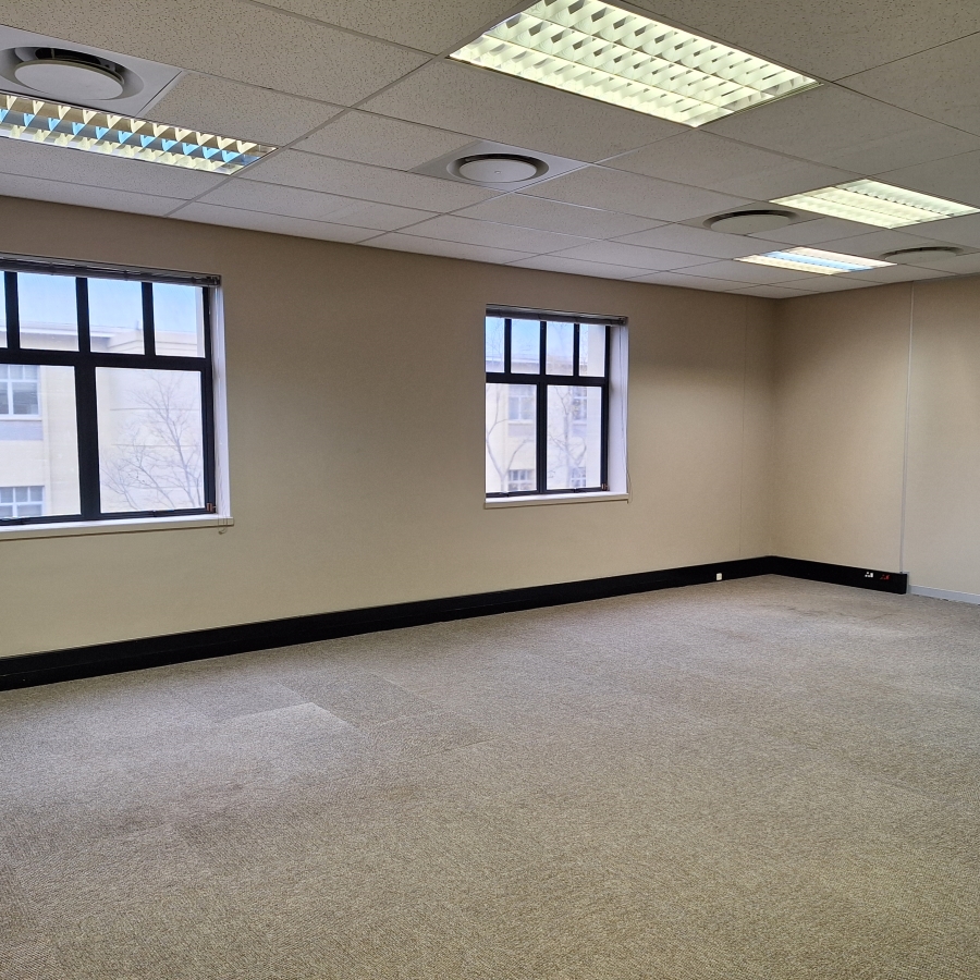 To Let Commercial Property for Rent in Wierda Valley Gauteng