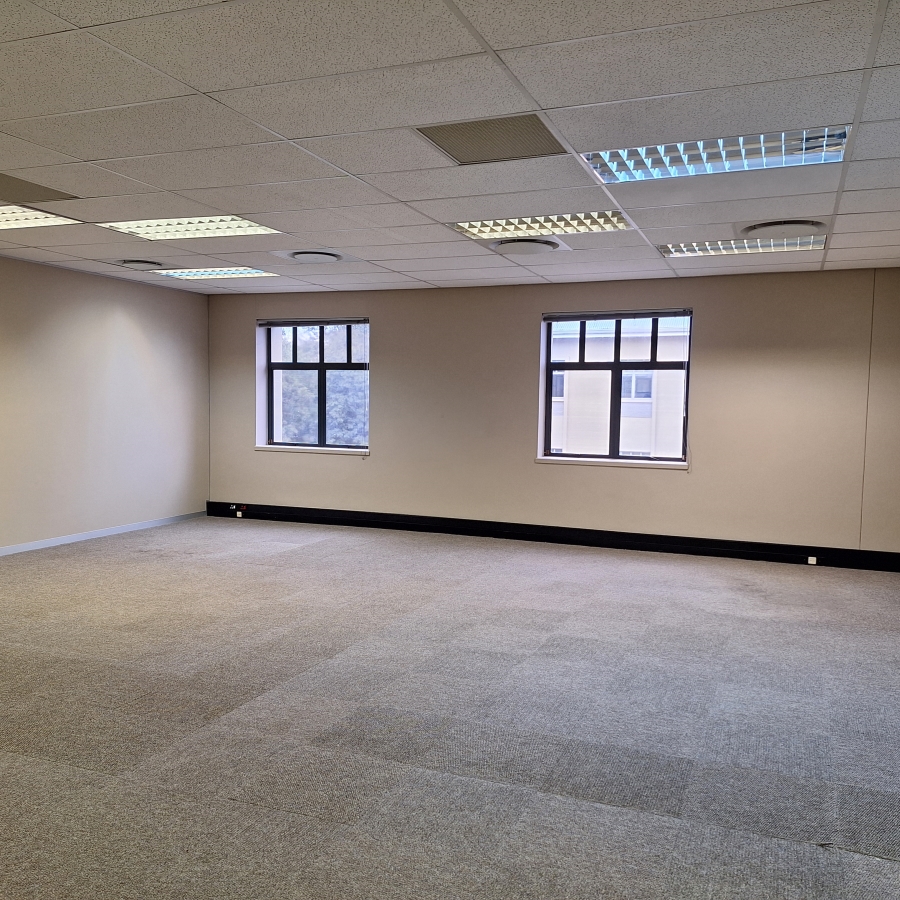 To Let Commercial Property for Rent in Wierda Valley Gauteng