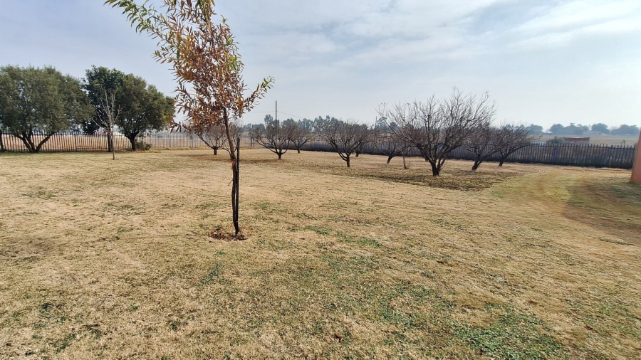3 Bedroom Property for Sale in Rosashof Gauteng