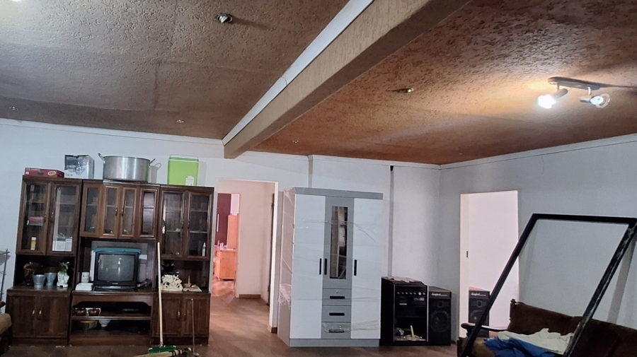 3 Bedroom Property for Sale in Rosashof Gauteng