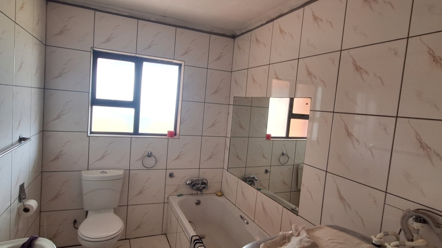 3 Bedroom Property for Sale in Rosashof Gauteng