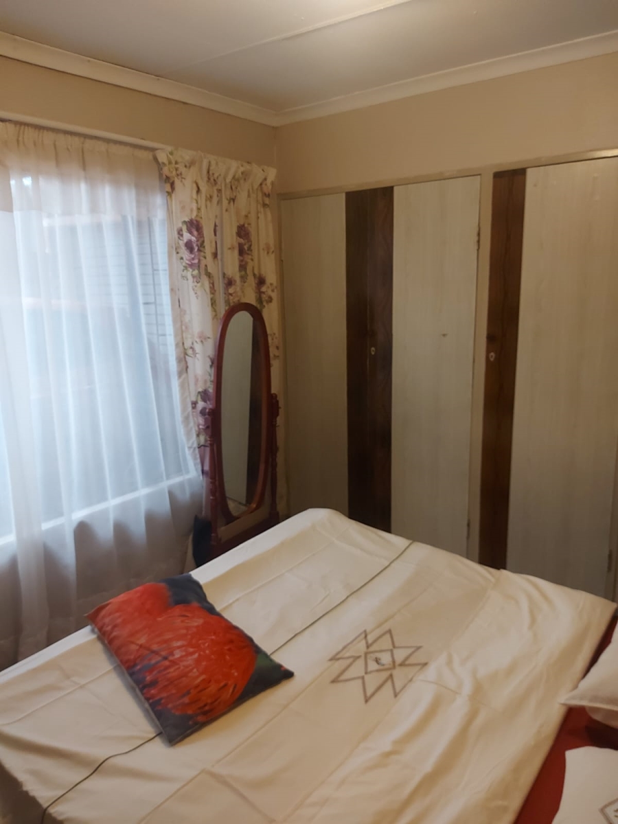To Let 2 Bedroom Property for Rent in Protea Glen Gauteng