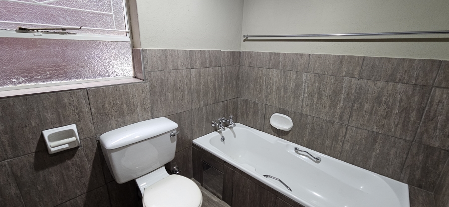 2 Bedroom Property for Sale in Three Rivers Gauteng