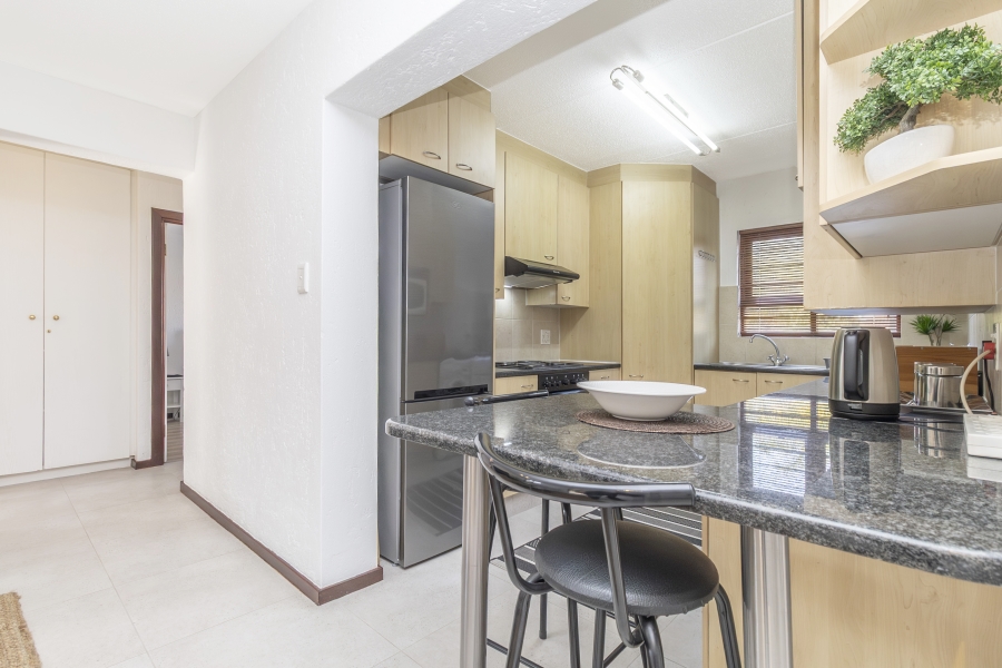 2 Bedroom Property for Sale in Sunninghill Gauteng